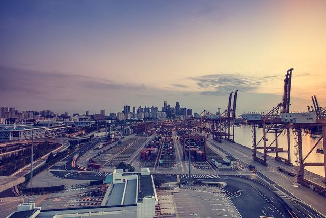 Hassle-free Ocean Freight: We Make You Successful